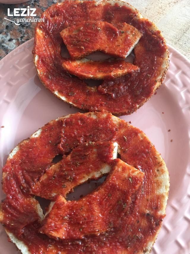 Bayat Simit İle Nefis Tost