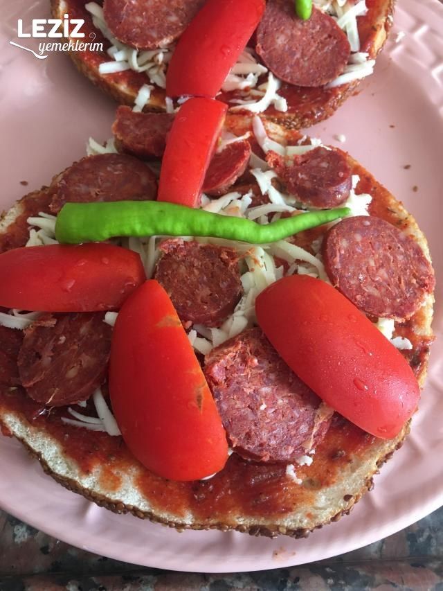 Bayat Simit İle Nefis Tost