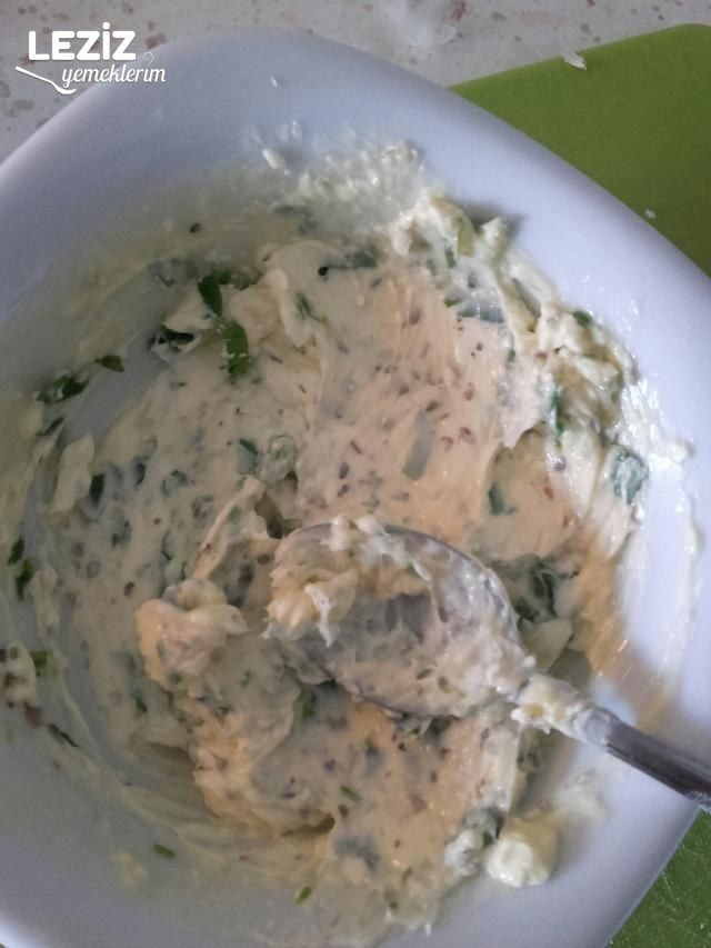 Sarmısaklı Çıtır Ekmek Dilimleri