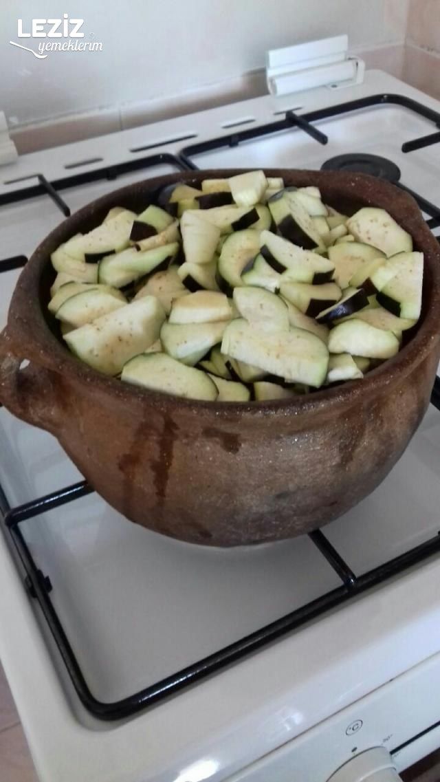 Güveç Nasıl Yapılır