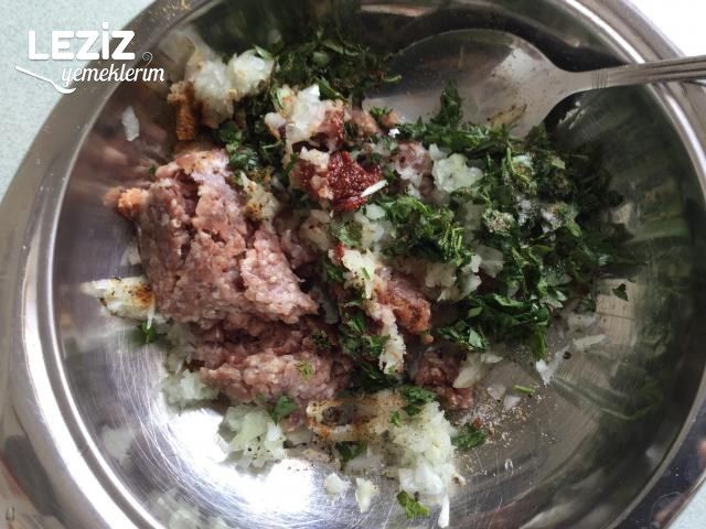 Köfteli Kabak Sarma Tarifi