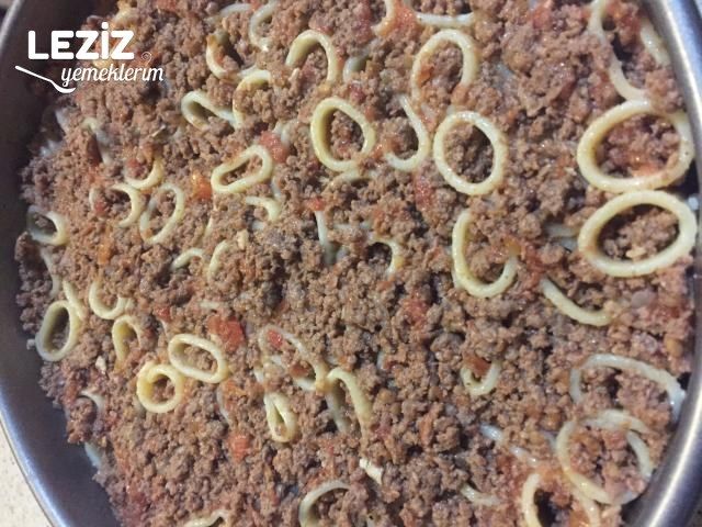 Fırında Kıymalı Makarna