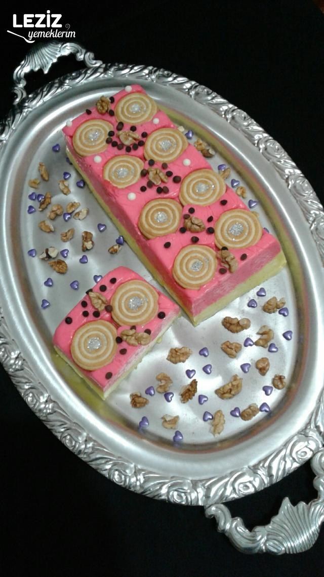 Zerdeçallı Sütlü Tatlı