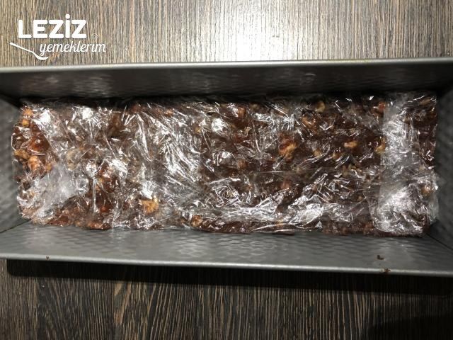 Pişmeyen Çikolatalı Buzdolabı Keki