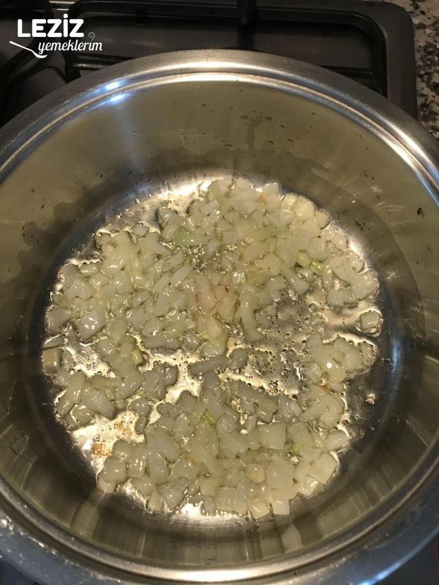 Zeytinyağlı Bürüksel Lahanası Yapımı