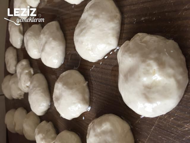 Karışık Ev Yapımı Pideler