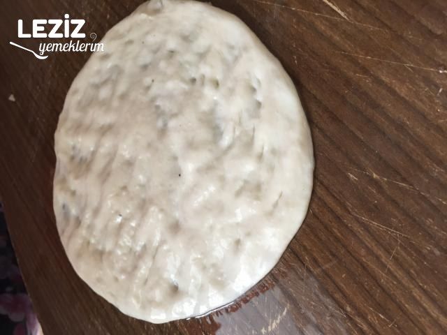 Karışık Ev Yapımı Pideler