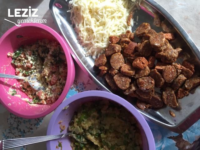 Karışık Ev Yapımı Pideler