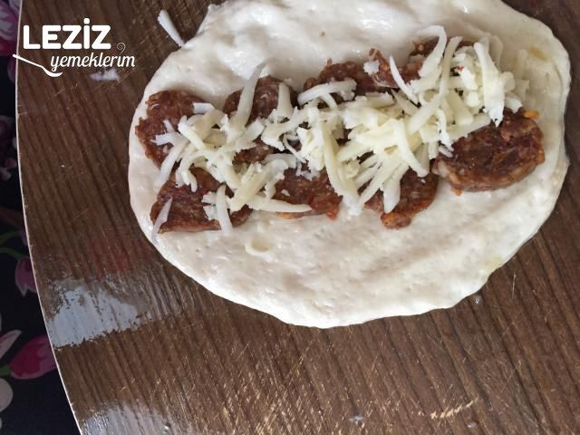 Karışık Ev Yapımı Pideler