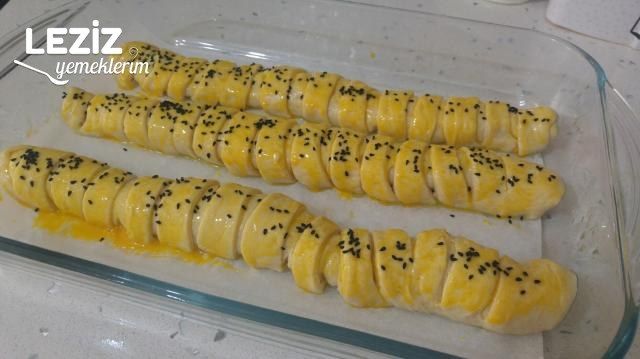 Tırtıl Poğaça Nasıl Yapılır?