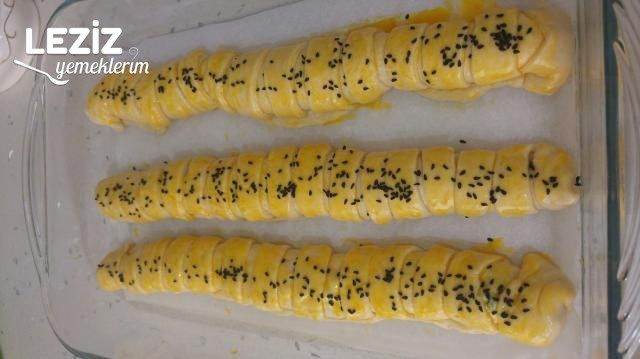 Tırtıl Poğaça Nasıl Yapılır?