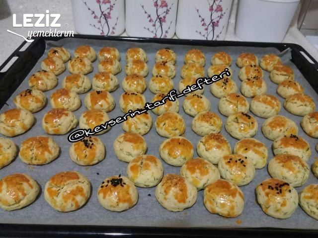 Atıştırmalık Otlu Peynirli Kurabiye (Poğaça Tadında)