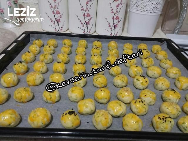 Atıştırmalık Otlu Peynirli Kurabiye (Poğaça Tadında)