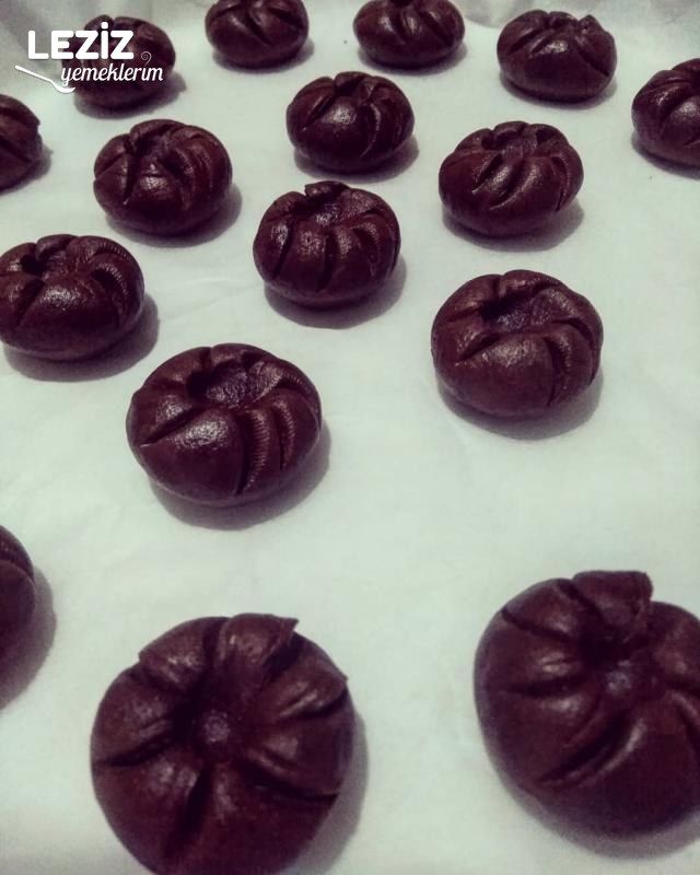 Çikolatalı Kurabiye Nasıl Yapılır (Tam Ölçü)