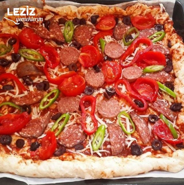 Dolgu Kenarlı Nefis Pizza