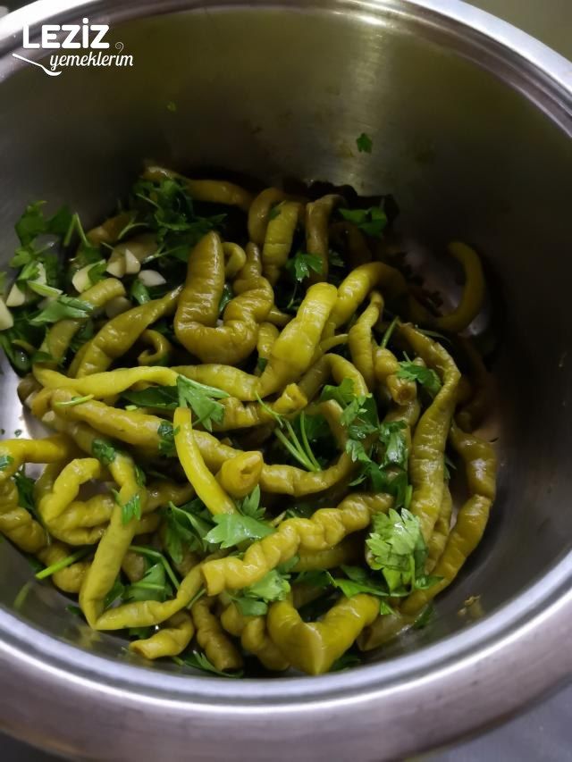 Yağlı Kıl Biber Turşusu