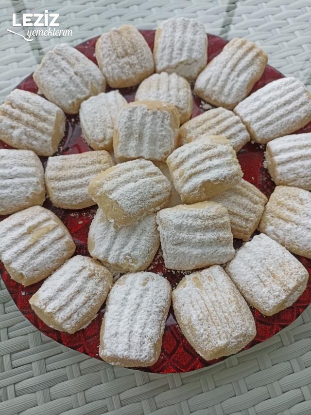 Pastane Usulü Un Kurabiyesi Nasıl Yapılır