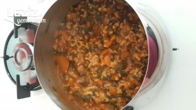 Havuçlu Ispanak Yemeği Tarifi