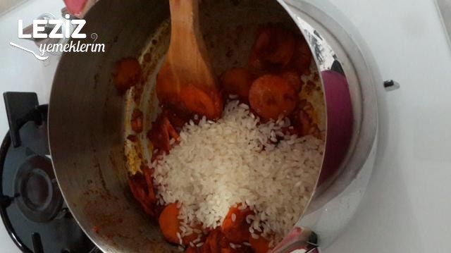 Havuçlu Ispanak Yemeği Tarifi