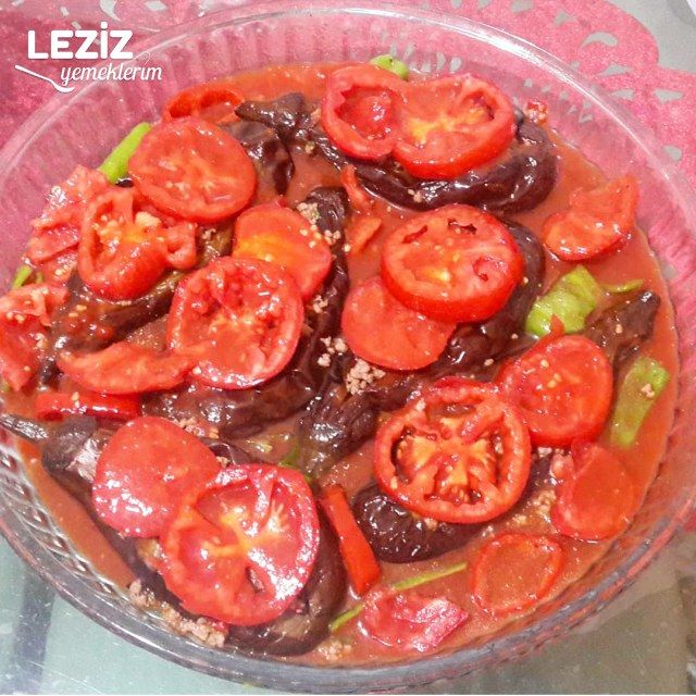 Patlıcanı Fırında Kızartılmış Hafif Mi Hafif Karnıyarık