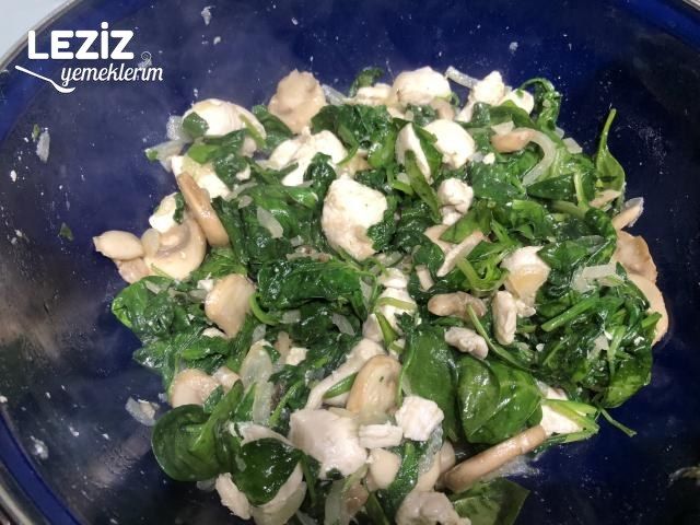 Fırında Beşamelli Patatesli Tavuk