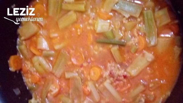 Dedenin Özel Zeytinyağlı Pırasa Yemeği