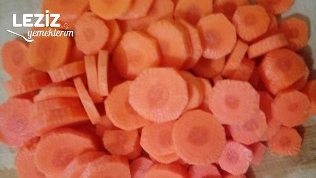 Dedenin Özel Zeytinyağlı Pırasa Yemeği