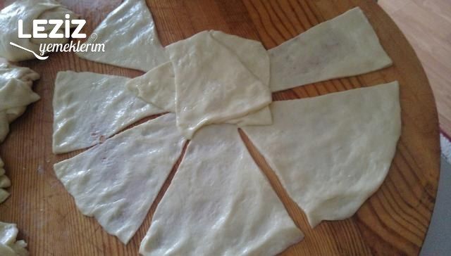 Peynirli Katmer Tarifi