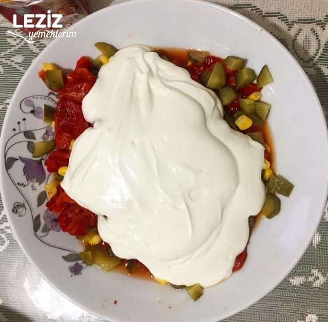 Köz Biber Salatası Nasıl Yapılır
