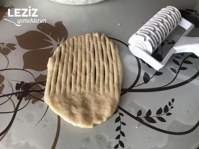 Peynirli Kafes Poğaça Tarifi