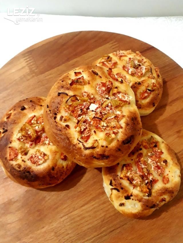 Domatesli Biberli Pamuk Poğaça