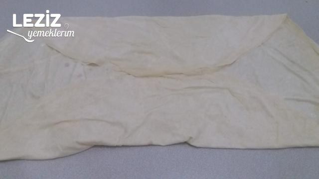 Zarf Börek Nasıl Yapılır?