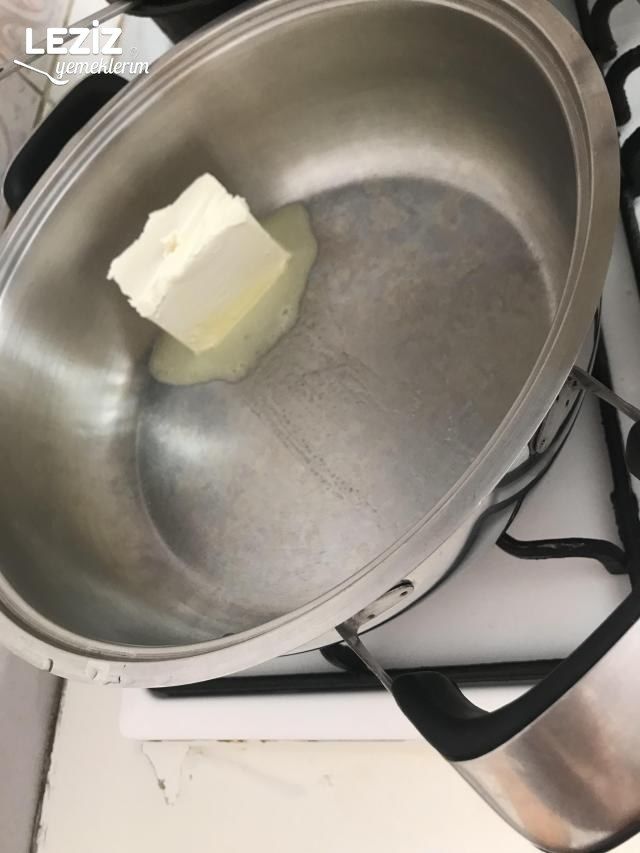 Nefis Dondurmalı İrmik Helvası