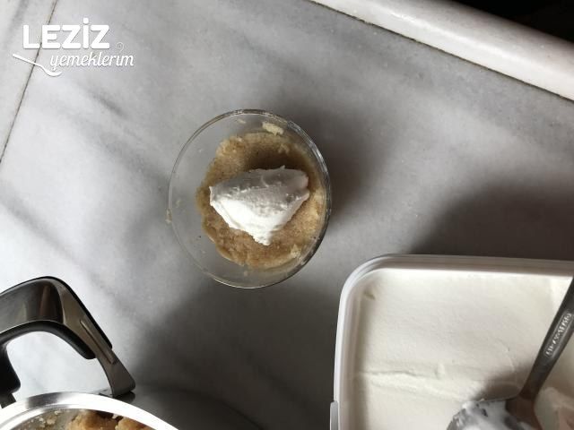 Nefis Dondurmalı İrmik Helvası