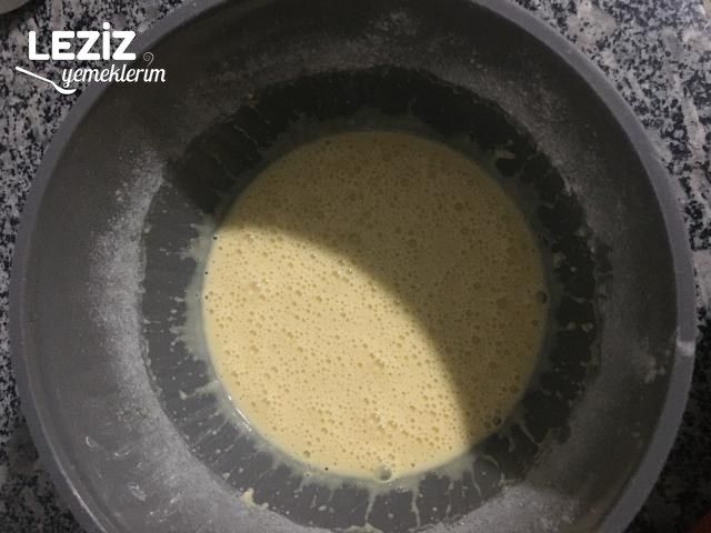 Sade Kek Yatağında Puding