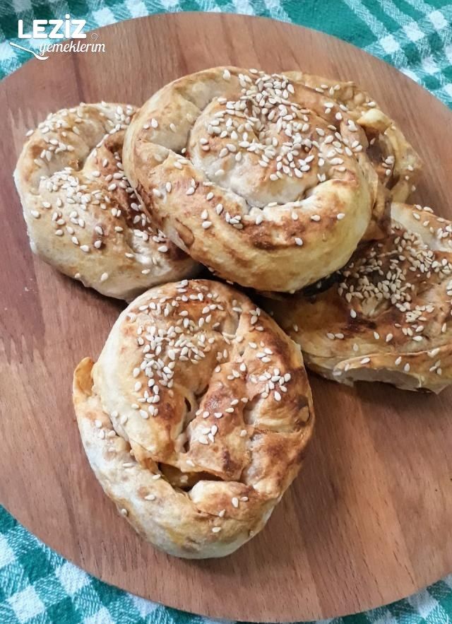 Şip Şak Hazırlayacağınız Patatesli Gül Böreği