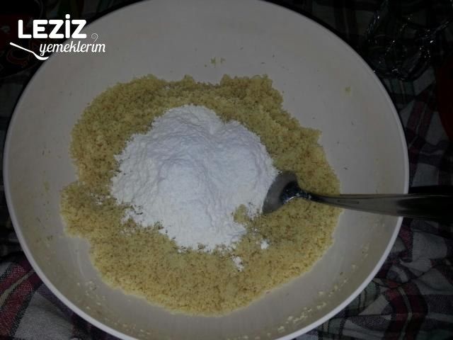 Yoğurtlu Bulgur Köftesi Tarifi