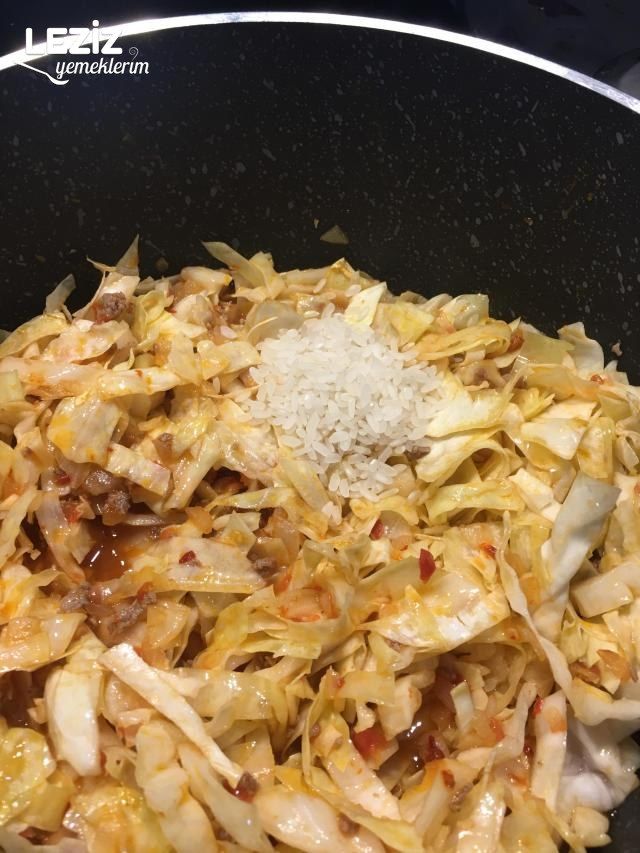 Kıymalı Kapuska Yemeği Tarifi