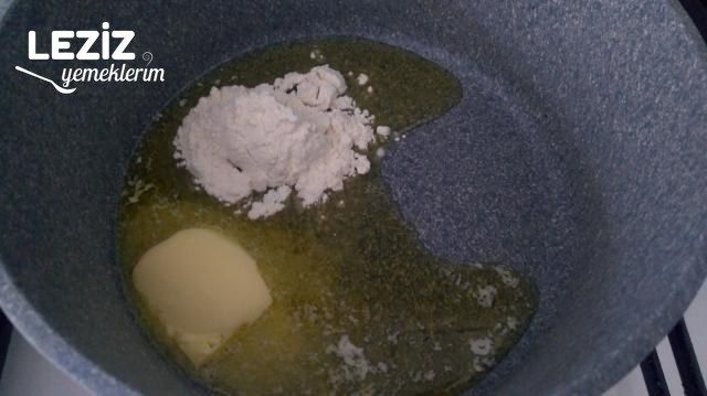 Domates Çorbası (Aşama Fotoğrafları İle)