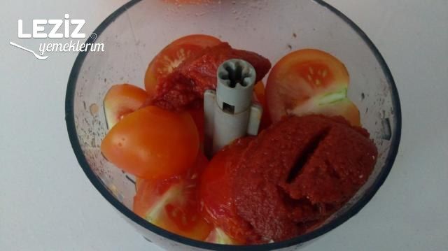 Domates Çorbası (Aşama Fotoğrafları İle)
