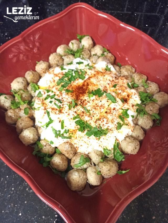 Valigülü (Tarhana) Köftesi
