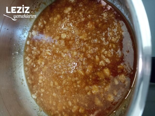 Yalancı Ekmek Kadayıfı (Etimek Tatlısı)