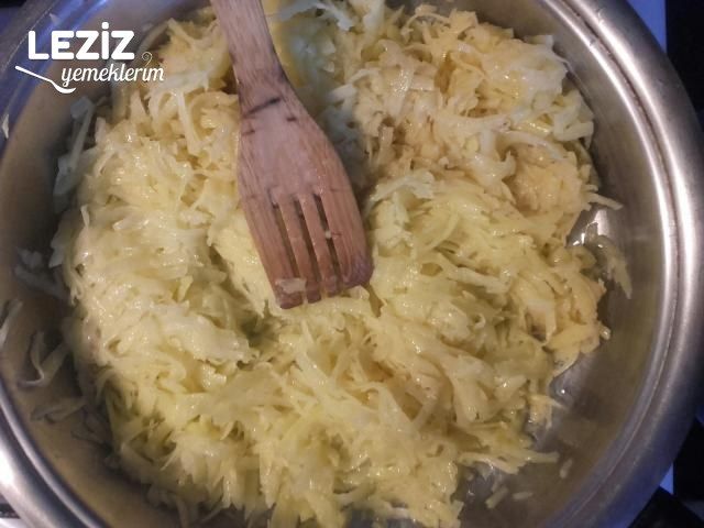 Nefis Fırında Patatesli Ispanak Tarifi