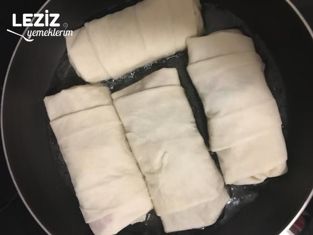 Paçanga Böreğinin Yapılışı