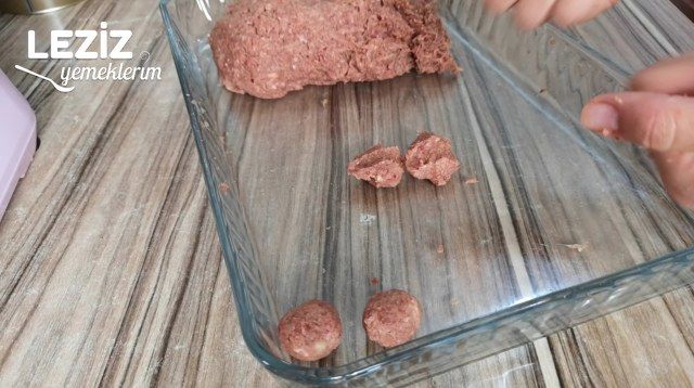 Yarım Kg Kıymadan 80 Adet Köfte (Ceviz Büyüklüğünde) Buzluk Önerisi
