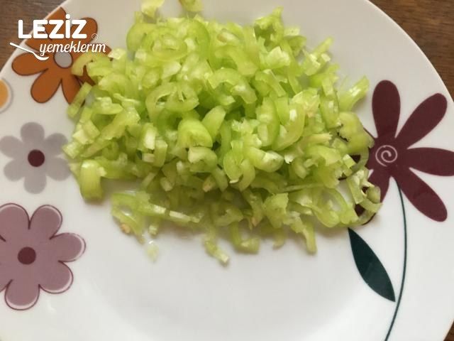 Gavurdağı Salatası Yapımı