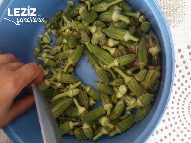 Yaş Bamya Yemeği