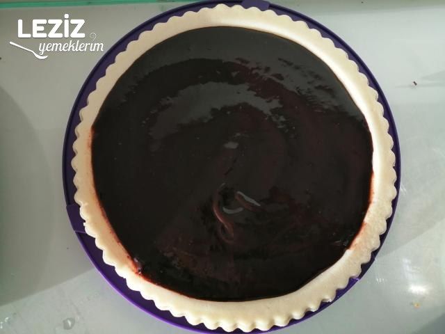 Çikolata Soslu İrmik Tatlısı