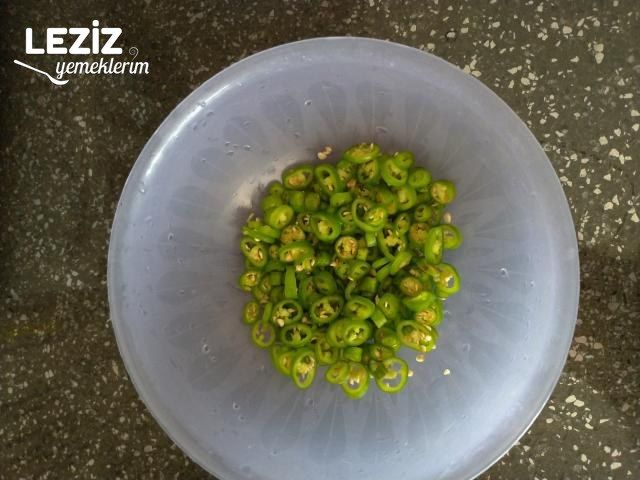 Kıymalı Menemen Tarifi