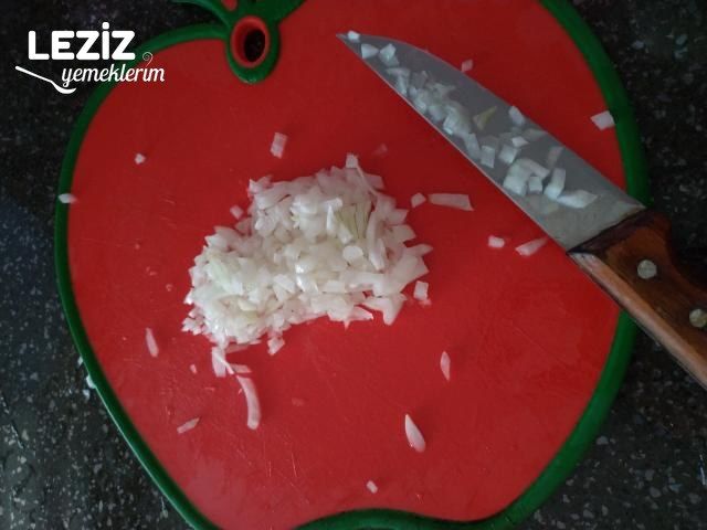 Kıymalı Menemen Tarifi